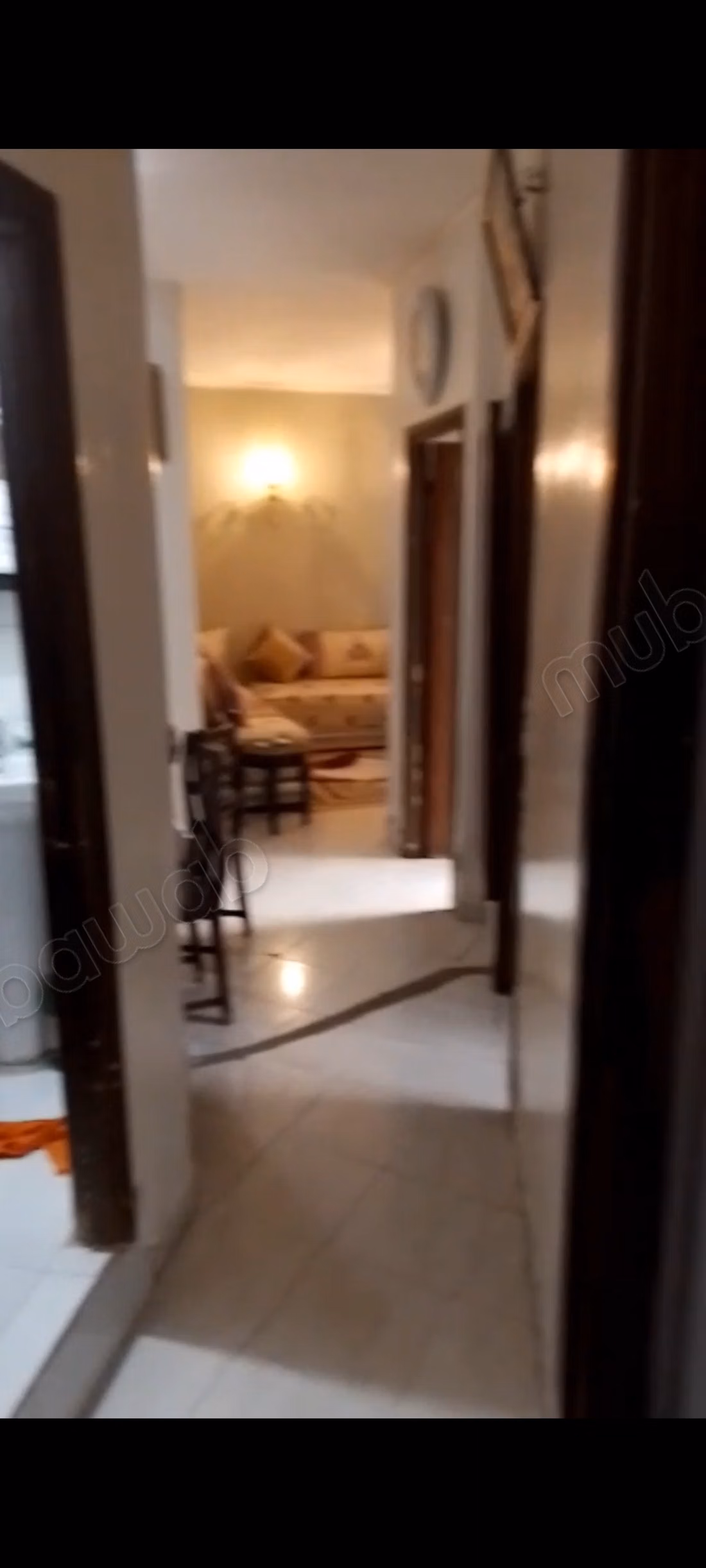 Appartement à vendre à Aïn Sebaâ. 2 pièces confortables. Porte blindée — 2