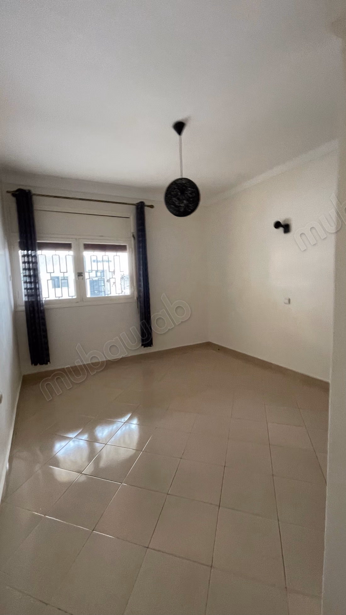 Apartment for rent in Agdal. Area 140 m². Security door, safety