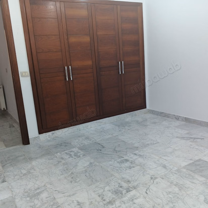 S3 للايجار في حدائق قرطاج