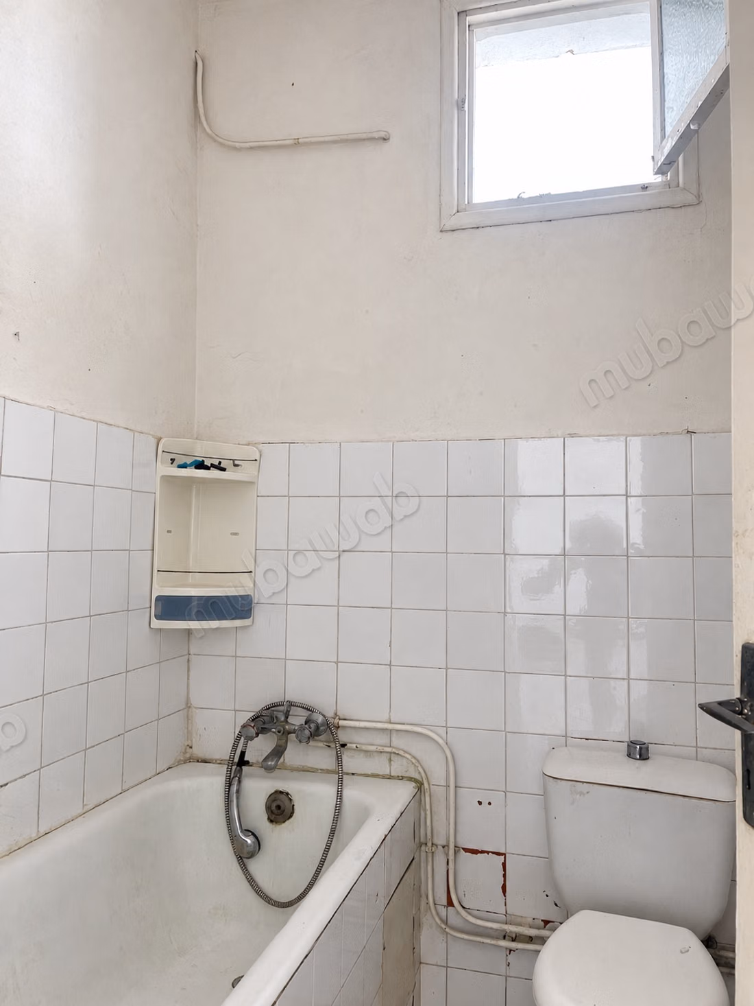 Appartement en vente à Ibn Sina. 
2 chambres agréables