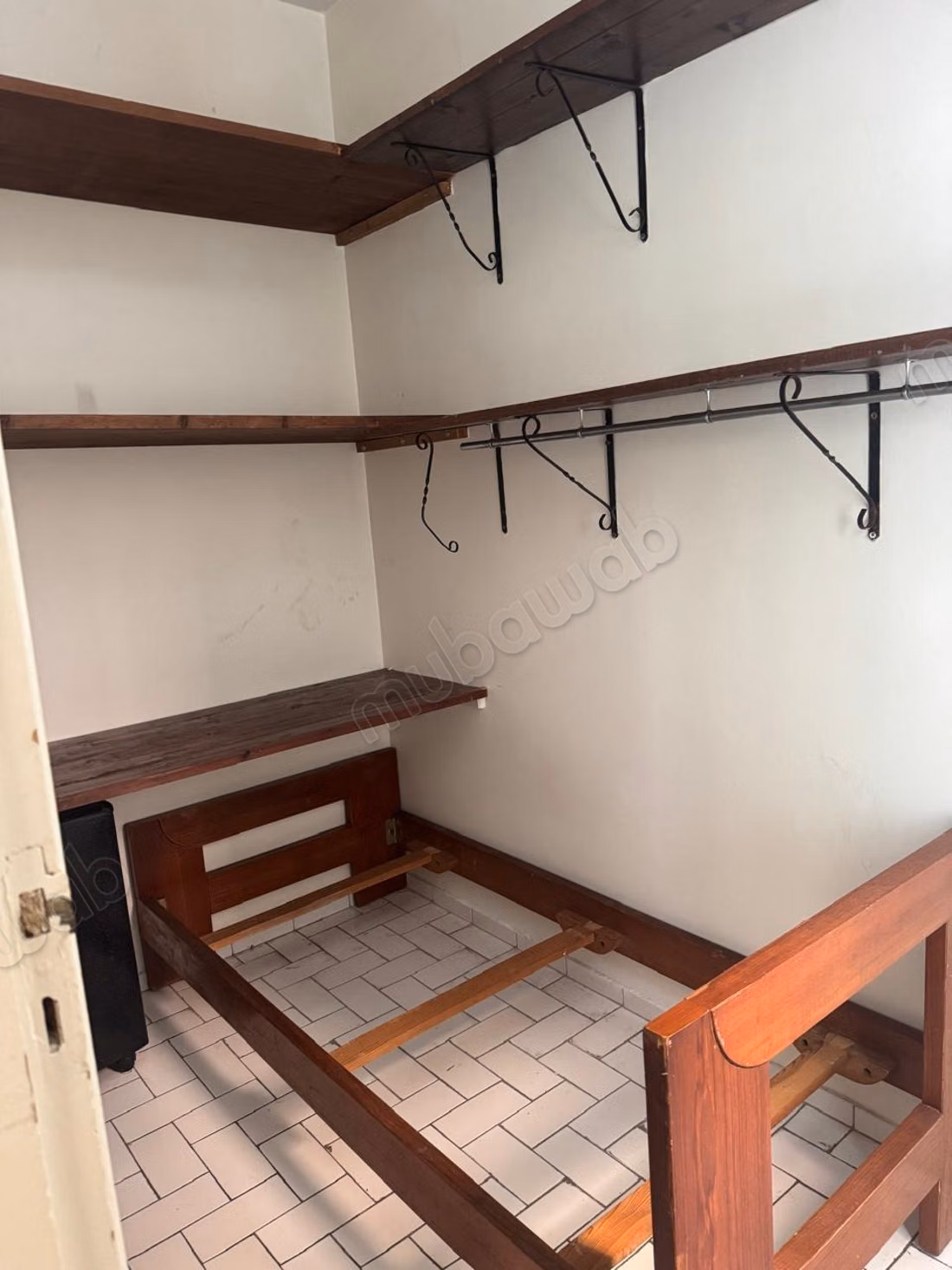 Bell'appartamento in vendita a Maârif. 4 belle camere. Camino e servizio di portineria