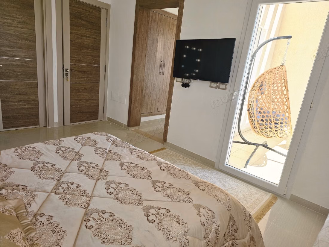 High-end villa for sale. 3 beautiful bedrooms. Well furnished