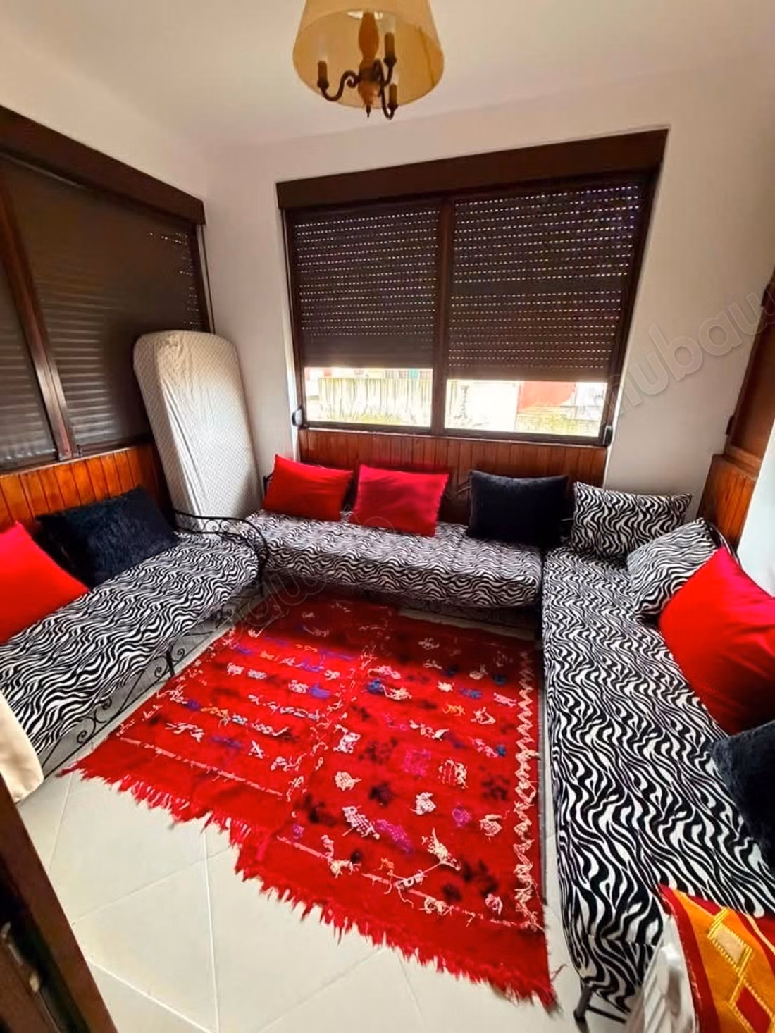 Superb apartment for rent in Martil. Pool and pa