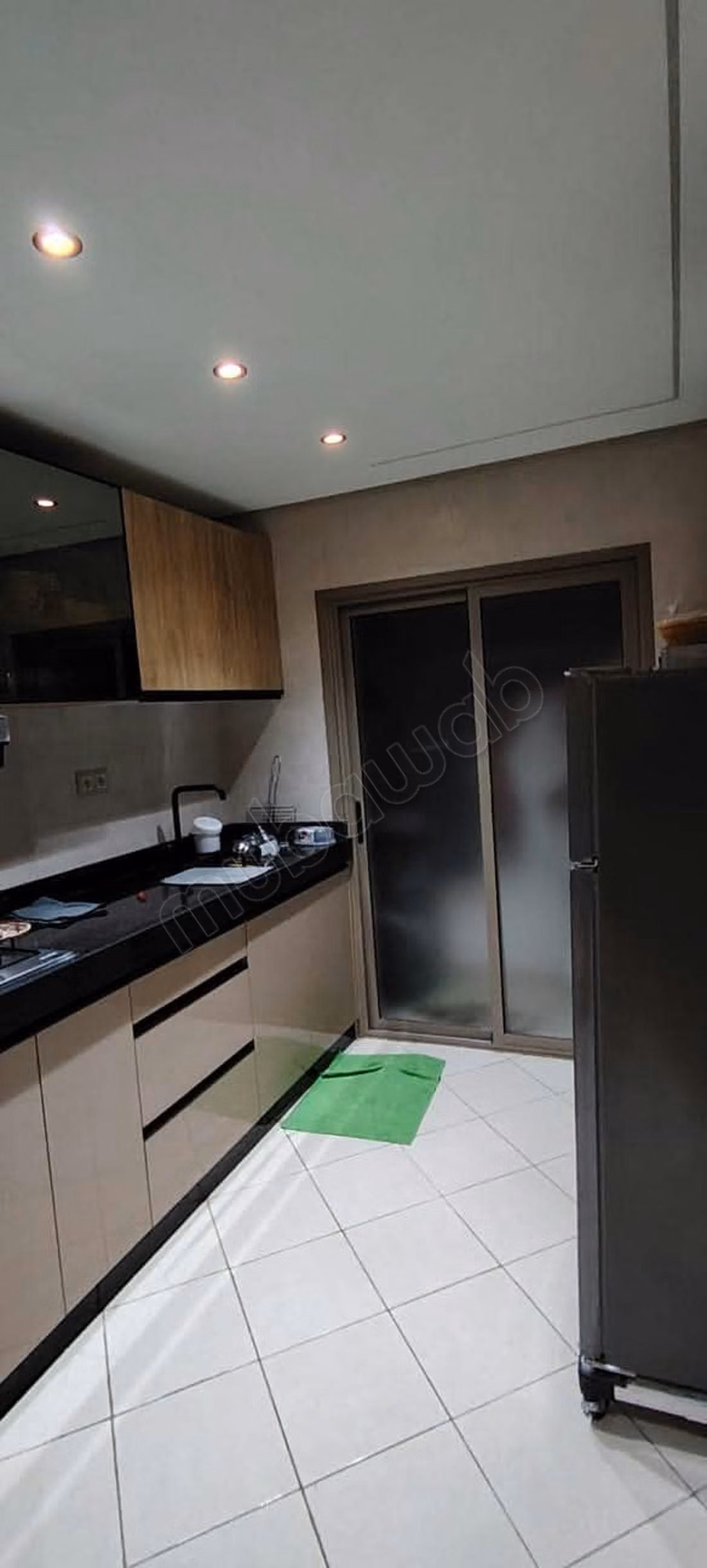 Apartamento de vacaciones en alquiler en Hay Salam. Superficie de 64 m². Salón marroquí, seguridad