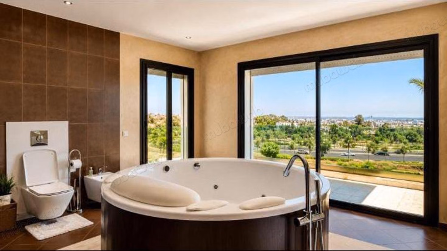 Casa de lujo en venta en Iligh. 6 habitaciones grandes. Amueblada