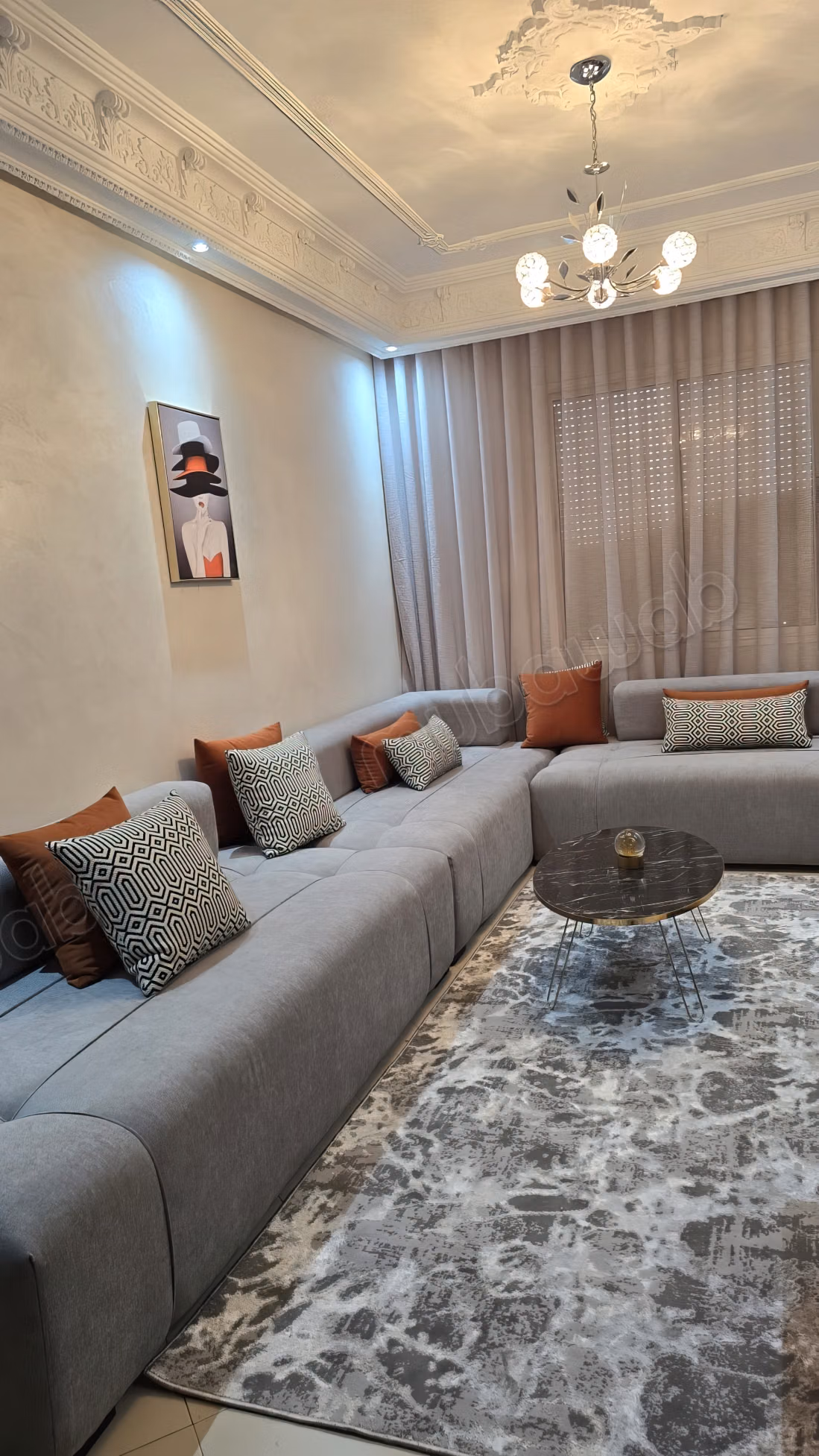 Moderno apartamento de 2 habitaciones, amueblado y listo para mudarse