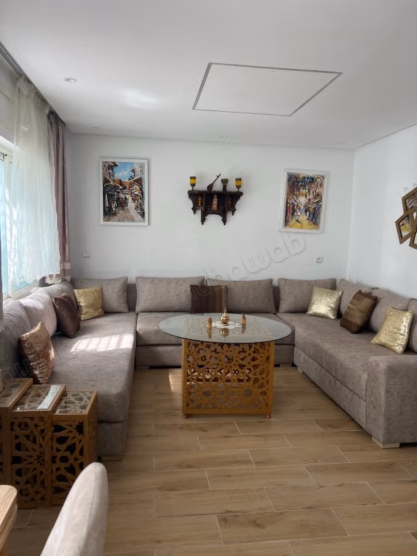 Rent this apartment in Hay Ach chbanat. 2 bedrooms. Well furnished