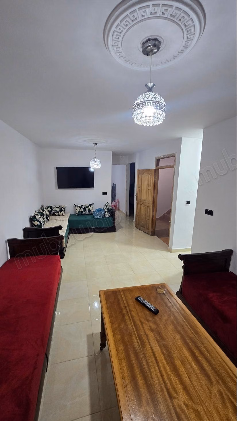 Louer un appartement dans le détroit. Surface totale 75 m². Meublé