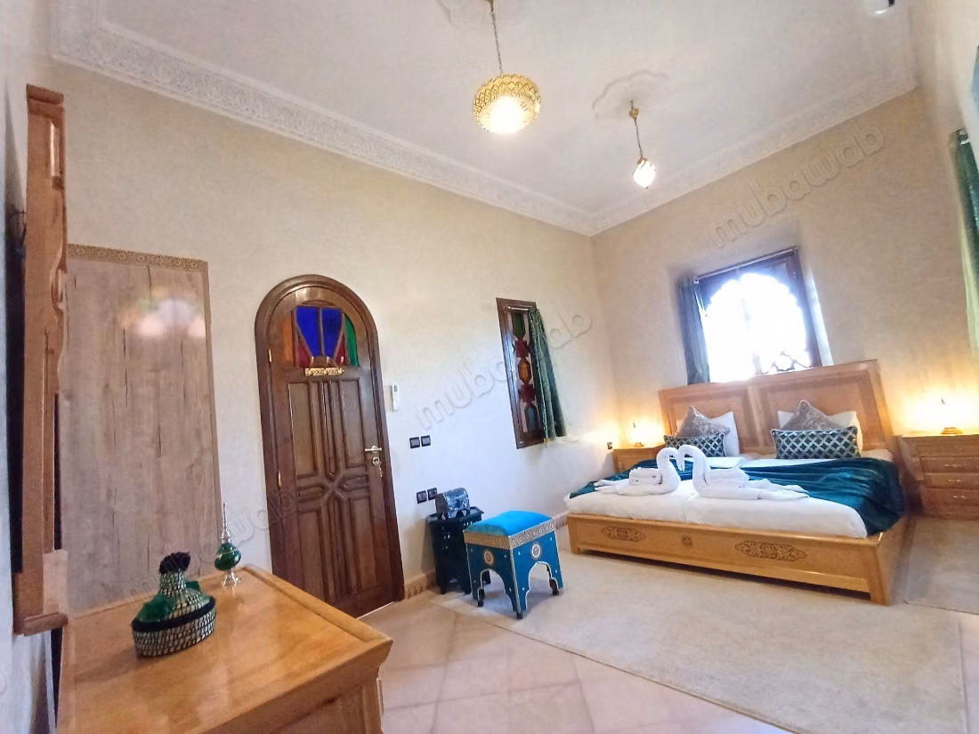 Splendid Oriental Charm Riad