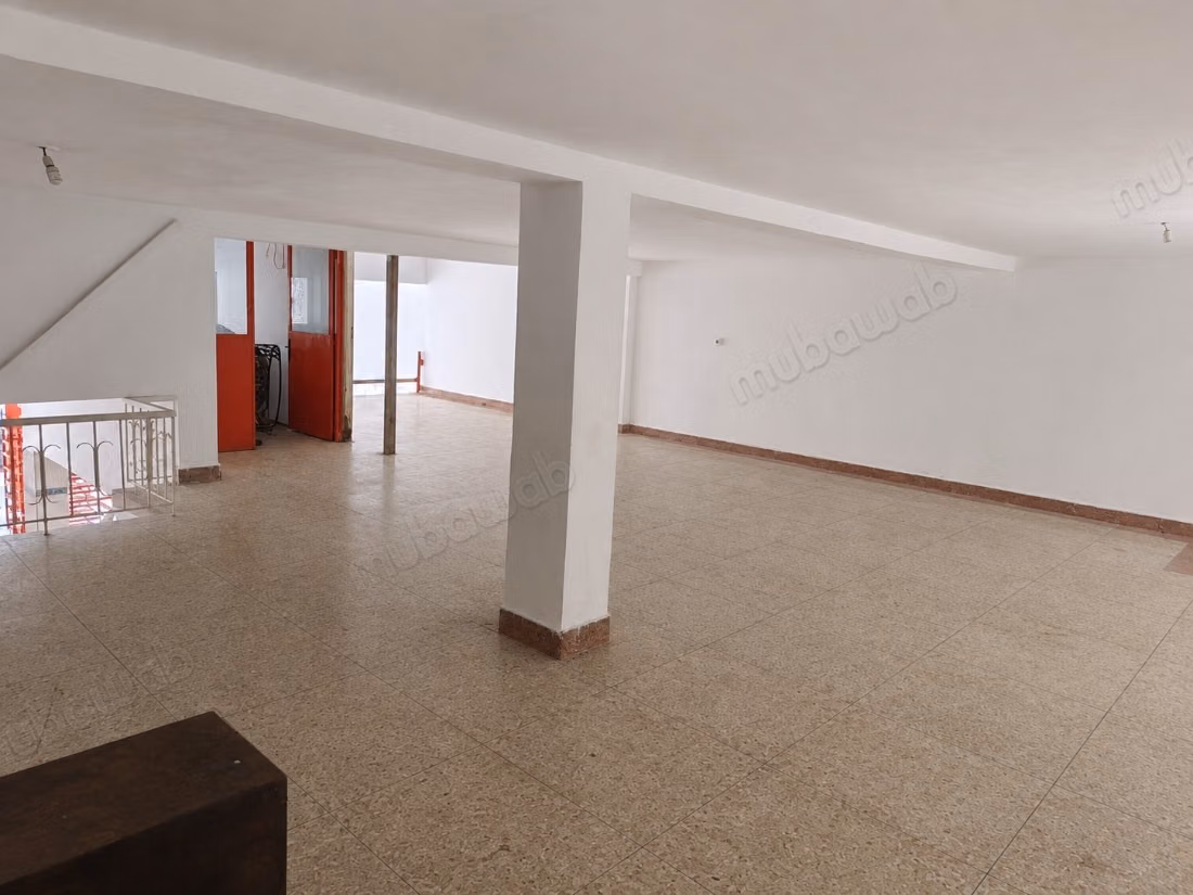 Garaje / local comercial en venta en Tánger 220 m²