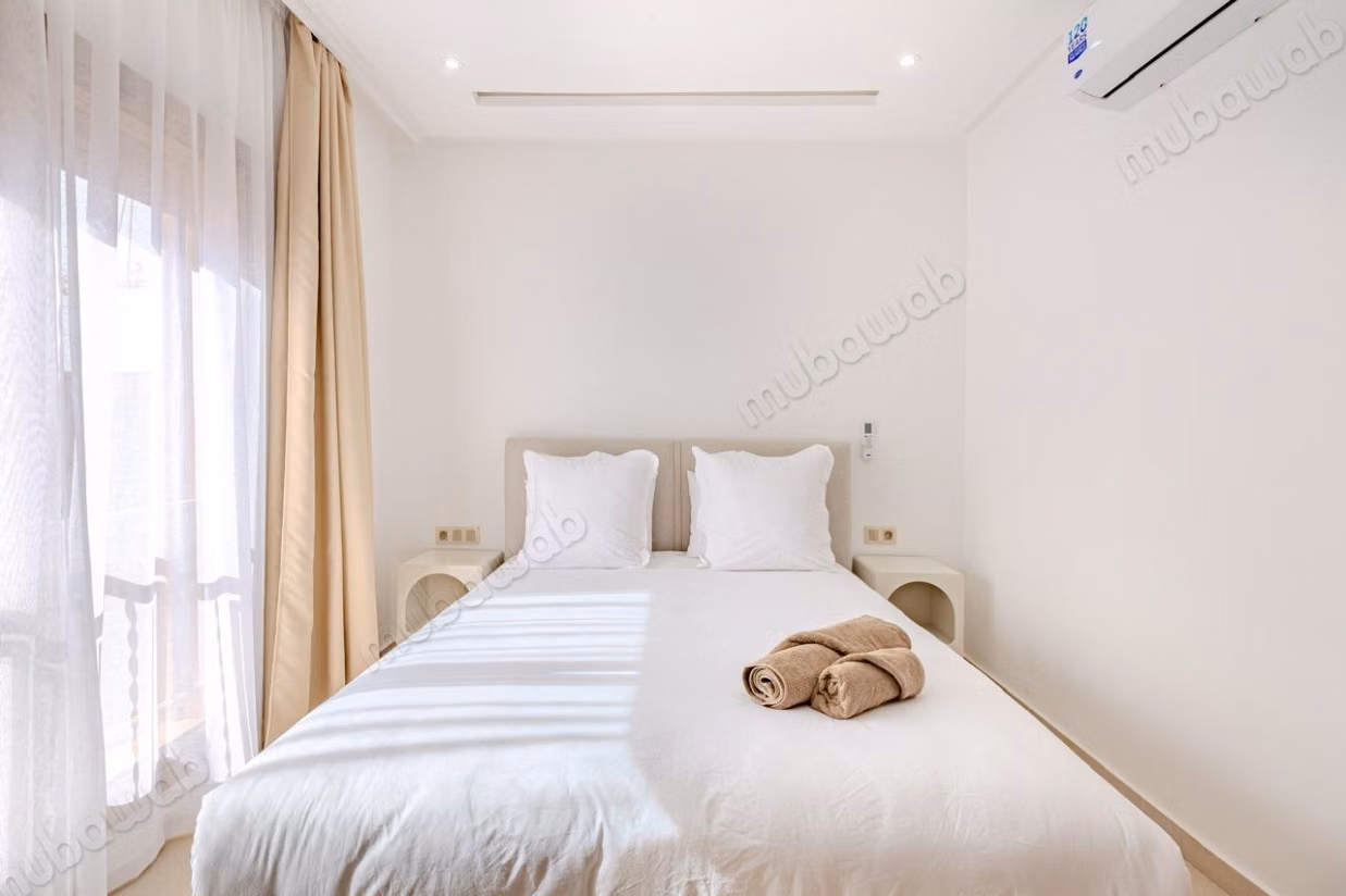 Appartamento con 1 camera da letto arredato con balcone