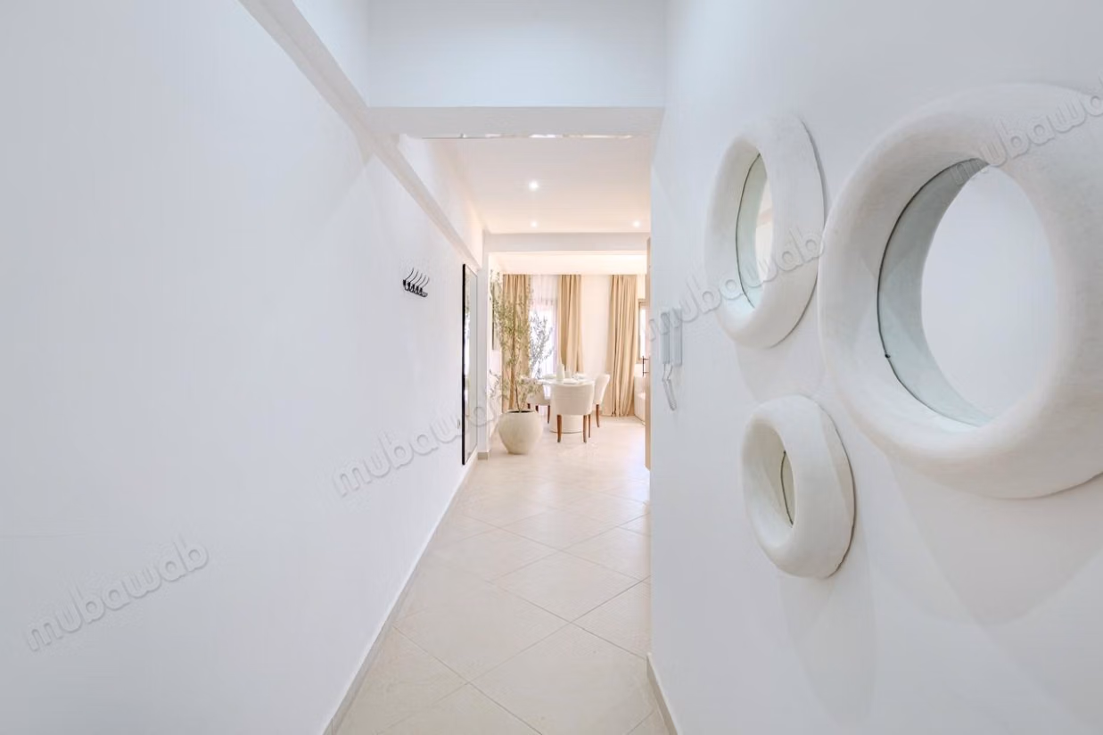 Appartamento con 1 camera da letto arredato con balcone