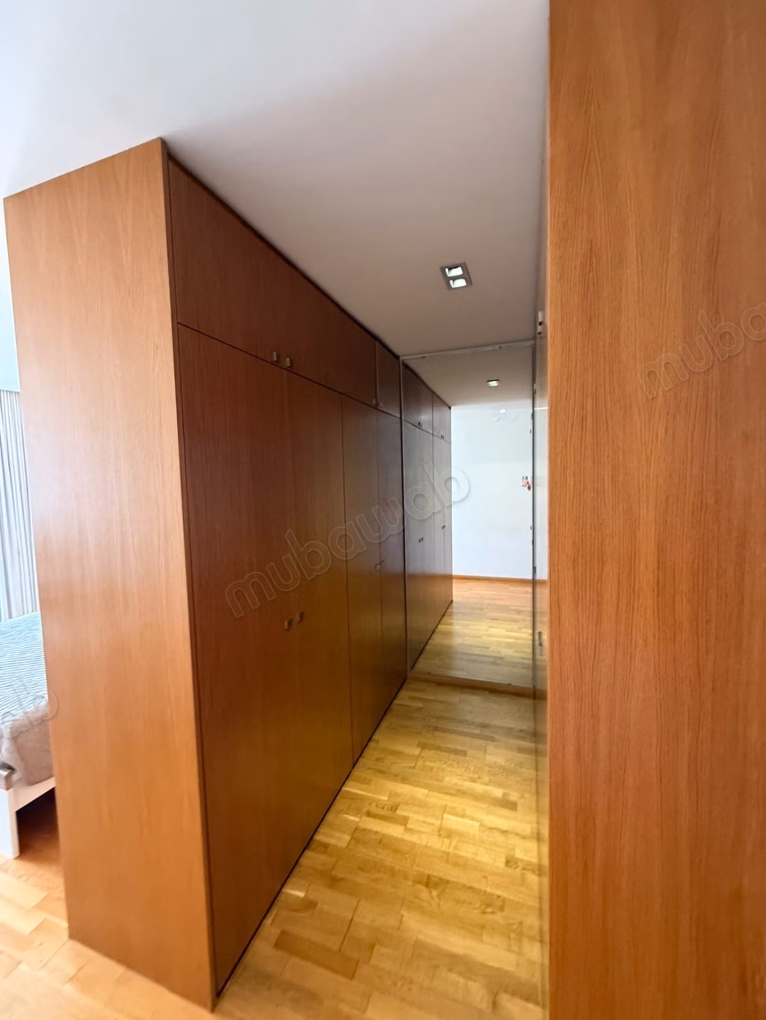 Appartement de 137m2 à vendre 
parking titré box — 6