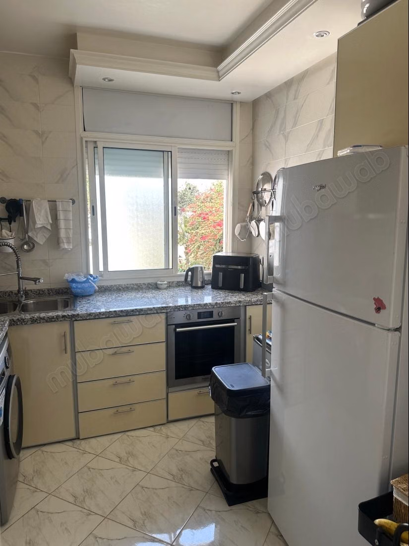 Vendita di un appartamento incantevole. 2 camere incantevoli. Vista sul mare, aria condizionata centralizzata