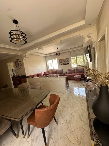 Sale of a lovely apartment. 2 lovely rooms. View facing the sea, Centralised air conditioning