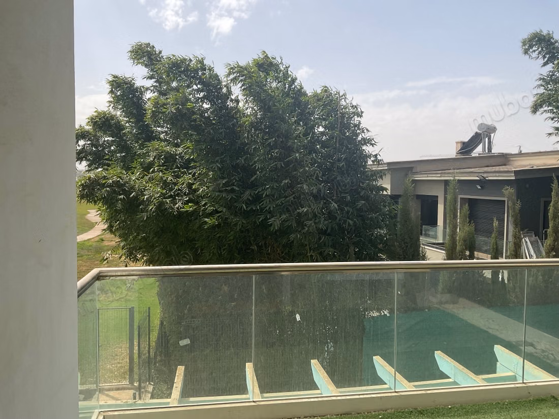Apparemment haut standing front golf ville verte