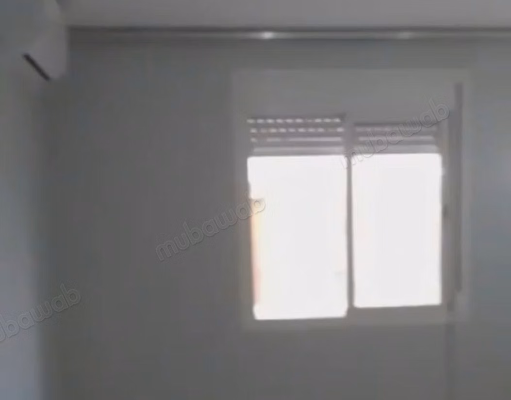 Bel appartement à vendre aux portes de Marrakech. Superficie totale 71 m². Porte solide