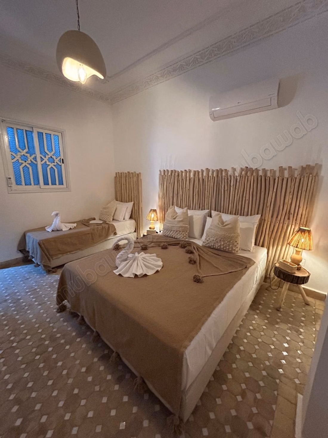 Magnificent riad 3 bedrooms heated pool medina