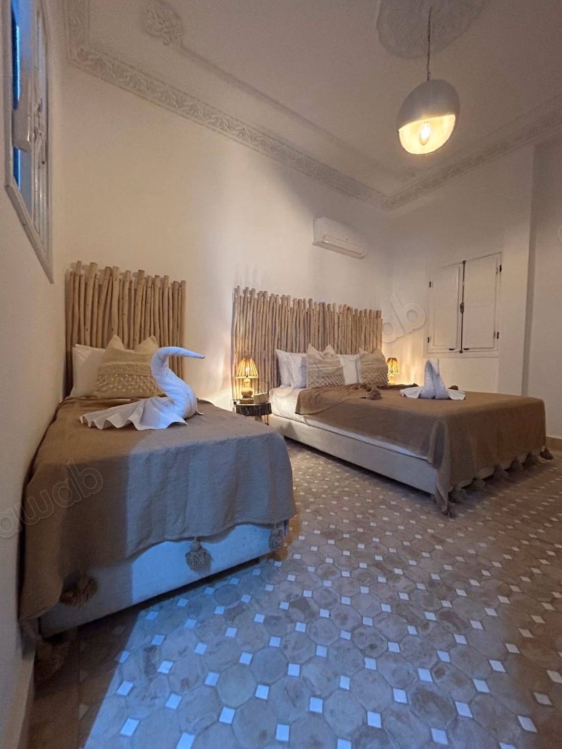 Magnificent riad 3 bedrooms heated pool medina