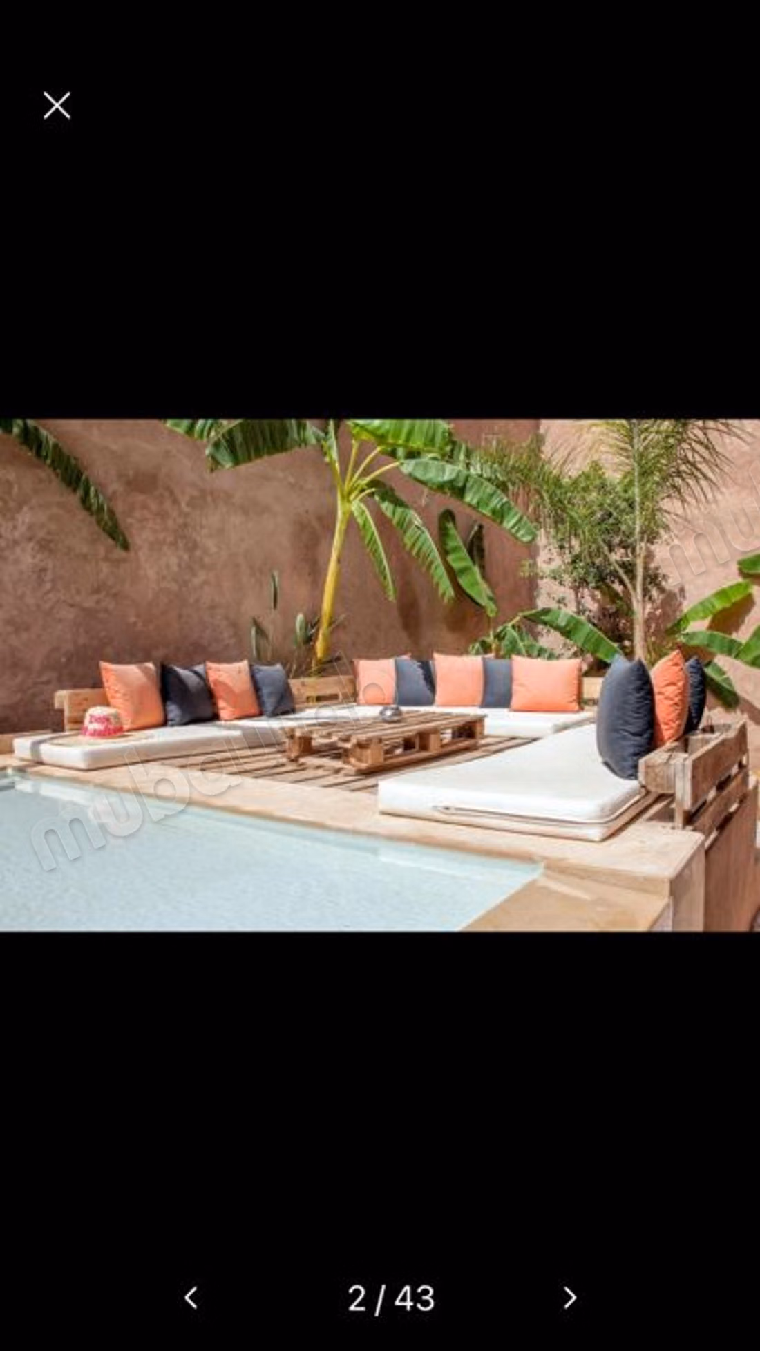 Sale of a superb riad in Ennakhil Palmeraie. 12 large rooms. Well furnished.
