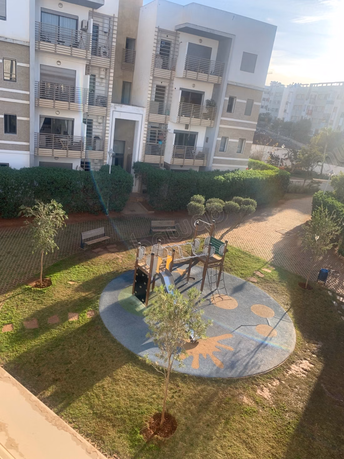 Apartamento en venta en Bouskoura. 3 habitaciones agradables. Bien amueblado