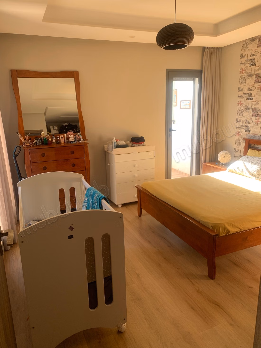 Apartamento en venta en Bouskoura. 3 habitaciones agradables. Bien amueblado