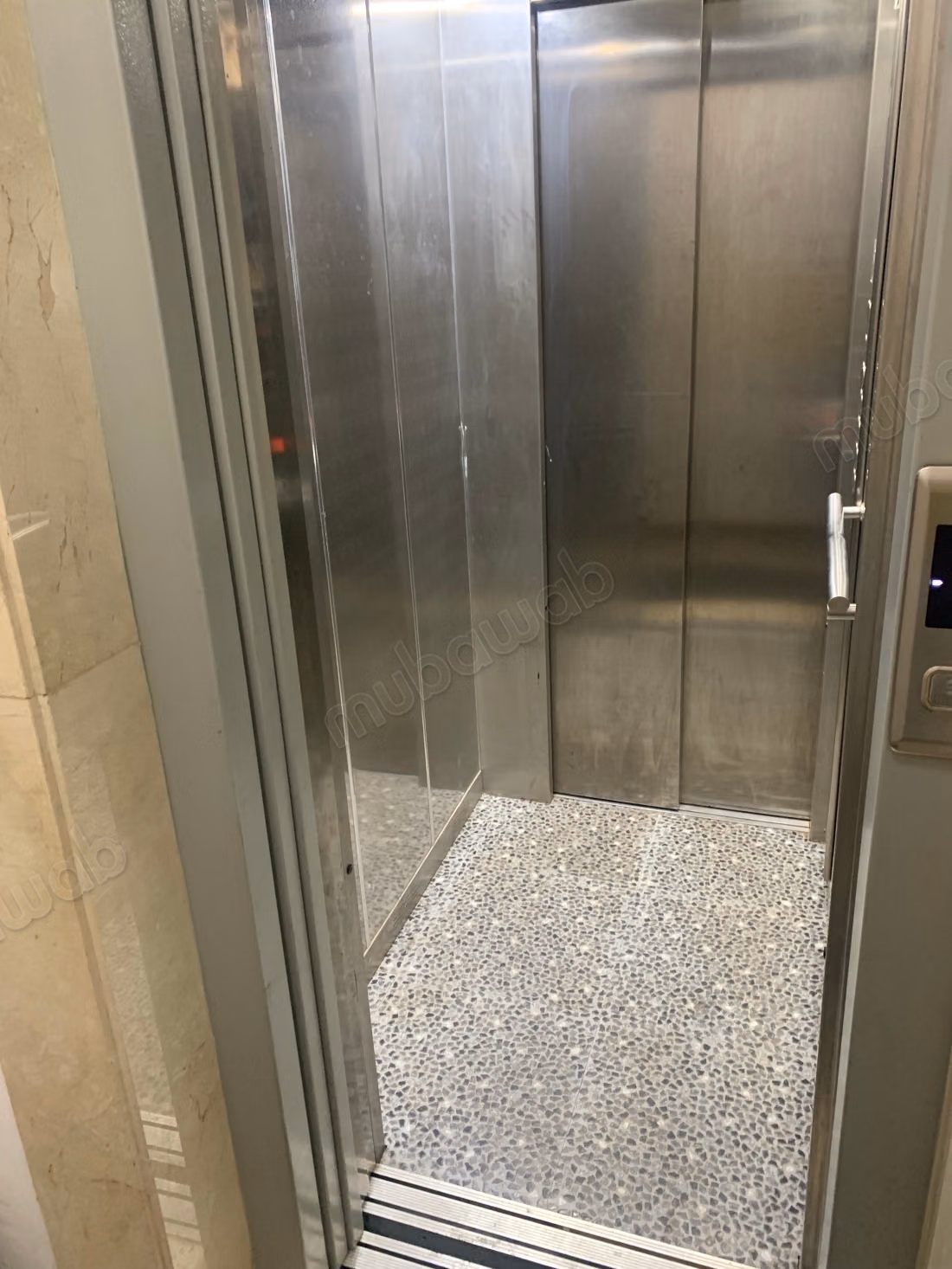 Apartamento en venta en Bouskoura. 3 habitaciones agradables. Bien amueblado