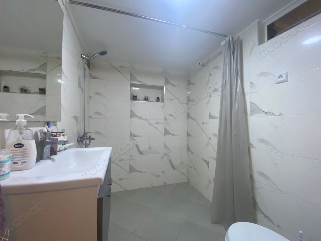 Apartamentos en alquiler en el hipódromo. 4 habitaciones cómodas. Salón marroquí, seguridad.
