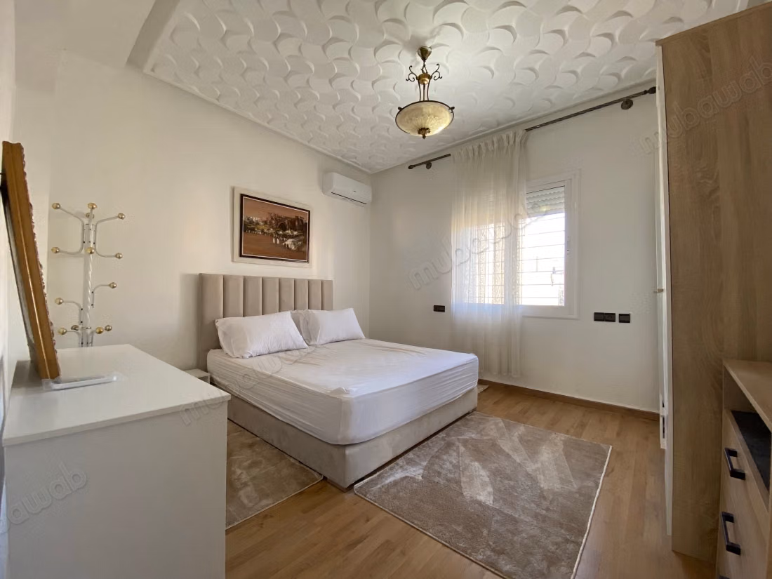Apartamentos en alquiler en el hipódromo. 4 habitaciones cómodas. Salón marroquí, seguridad.