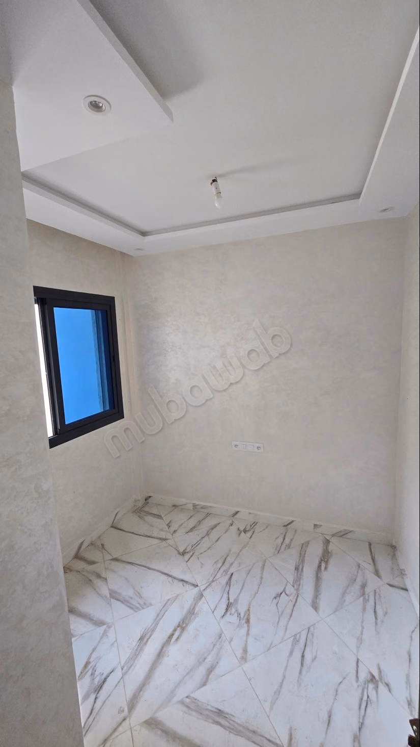 For Sale: Apartment in Mdiq. 2 Beautiful Rooms. Lounge with Moroccan Décor