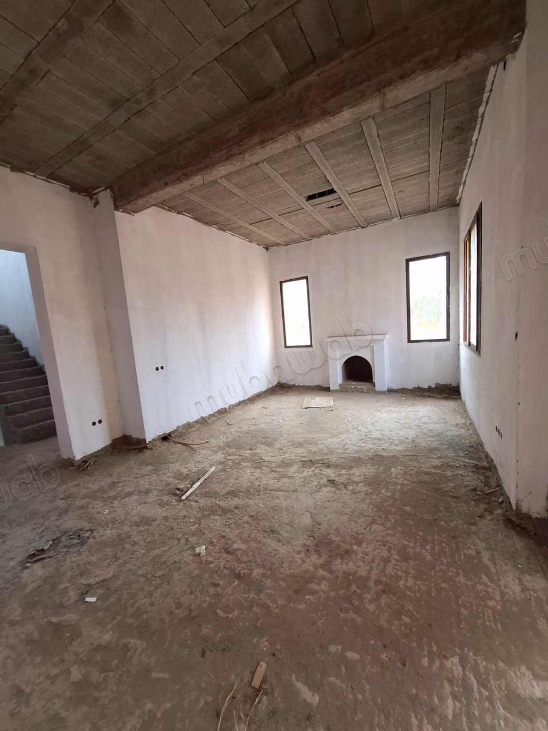 Villa semi-finish 4 camere residenza sicura