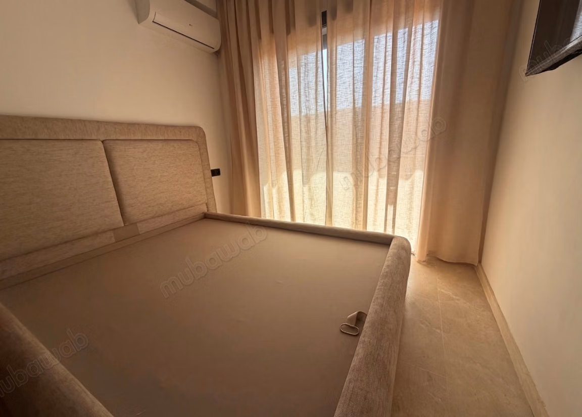 Location d'un appartement à Hivernage. 2 chambres agréables. Bien meublé