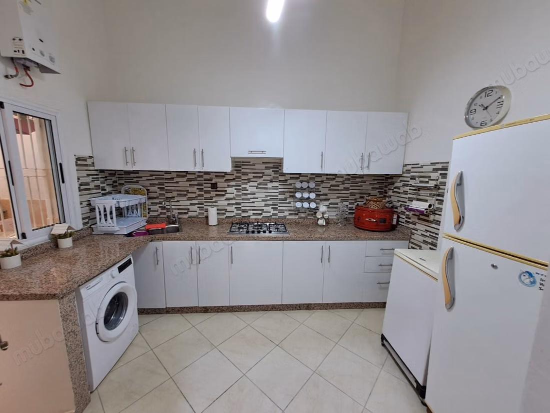Apartamento en alquiler en Al Wifaq. 1 Habitación. Bien amueblado