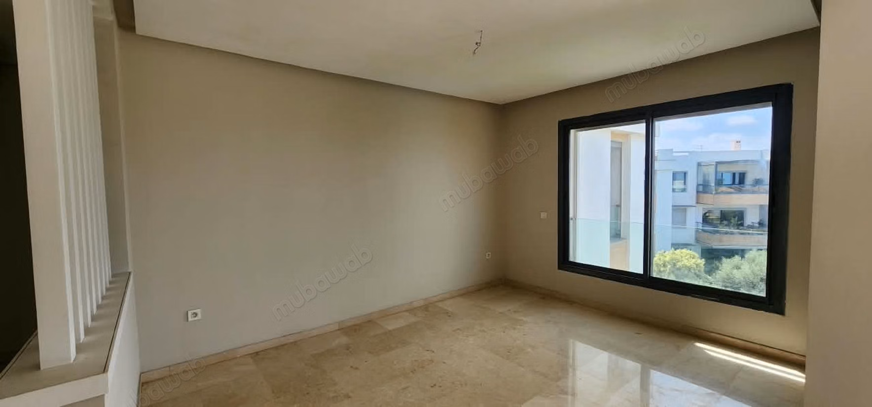 IN VENDITA – Appartamento Lussuoso di 188 m²