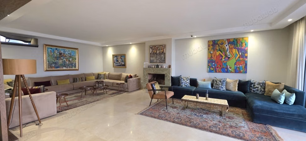 A VENDRE – Appartement Luxueux de 167 m²
