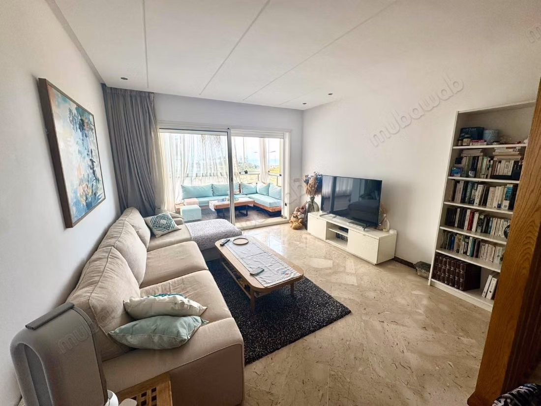Apartment for sale in a residence