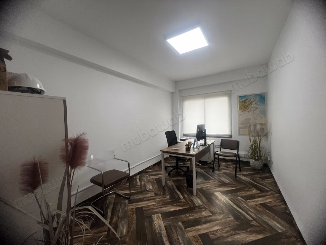 In affitto ufficio di 345 m² in H10 al Lago 1