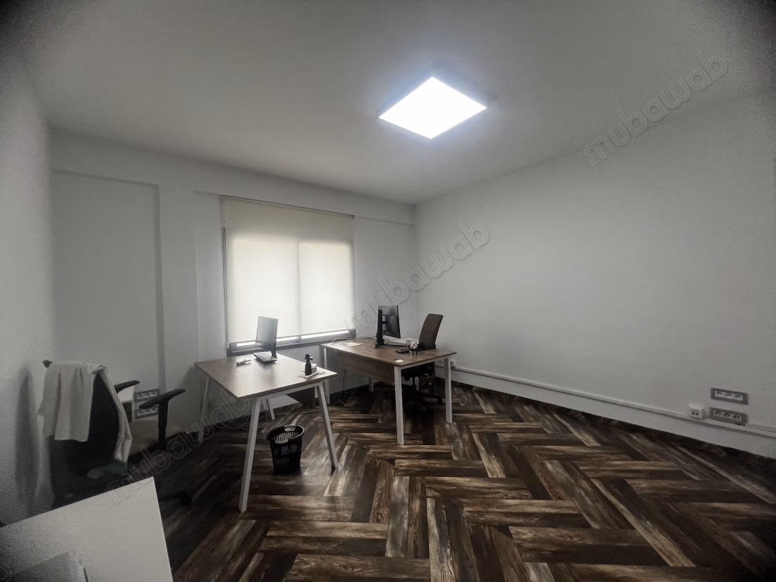In affitto ufficio di 345 m² in H10 al Lago 1