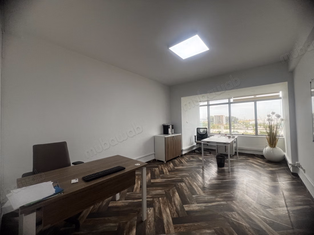 In affitto ufficio di 345 m² in H10 al Lago 1