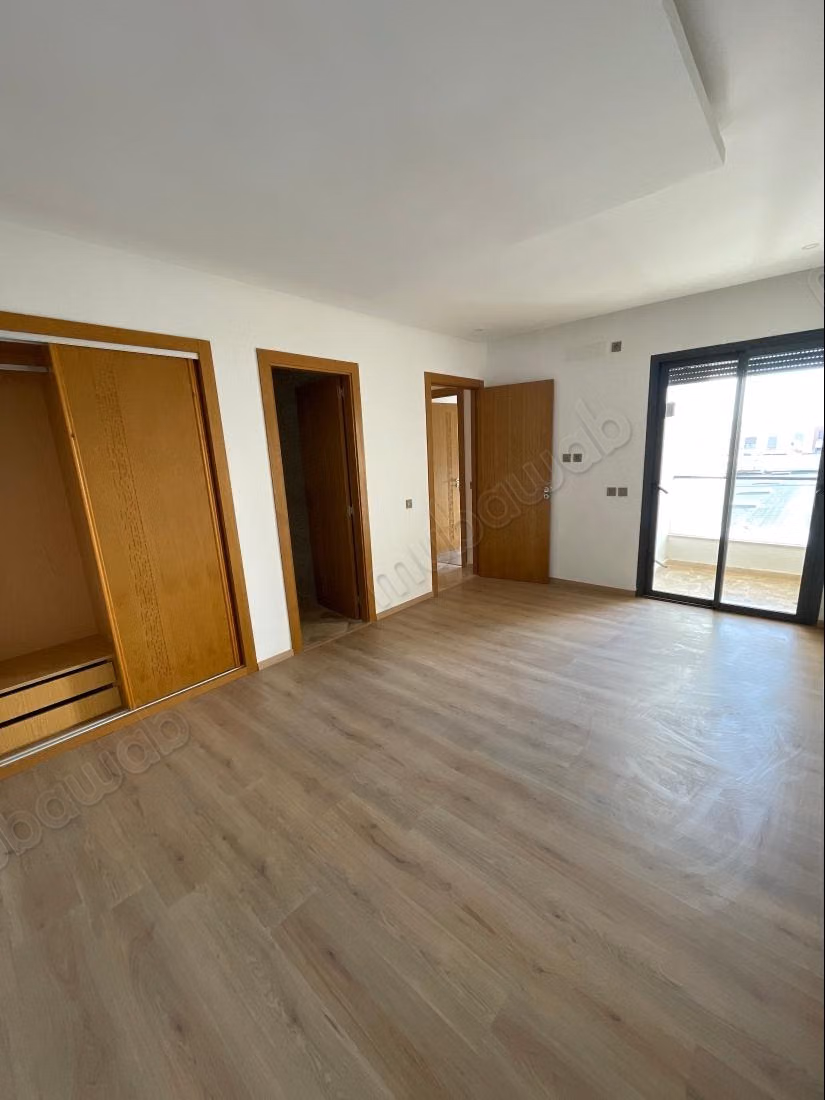 New apartment for rent 2 bedrooms without facing
