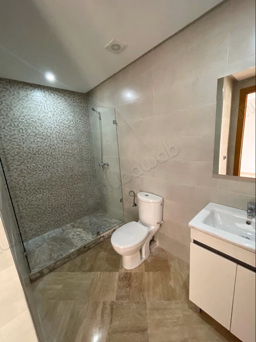New apartment for rent 2 bedrooms without facing