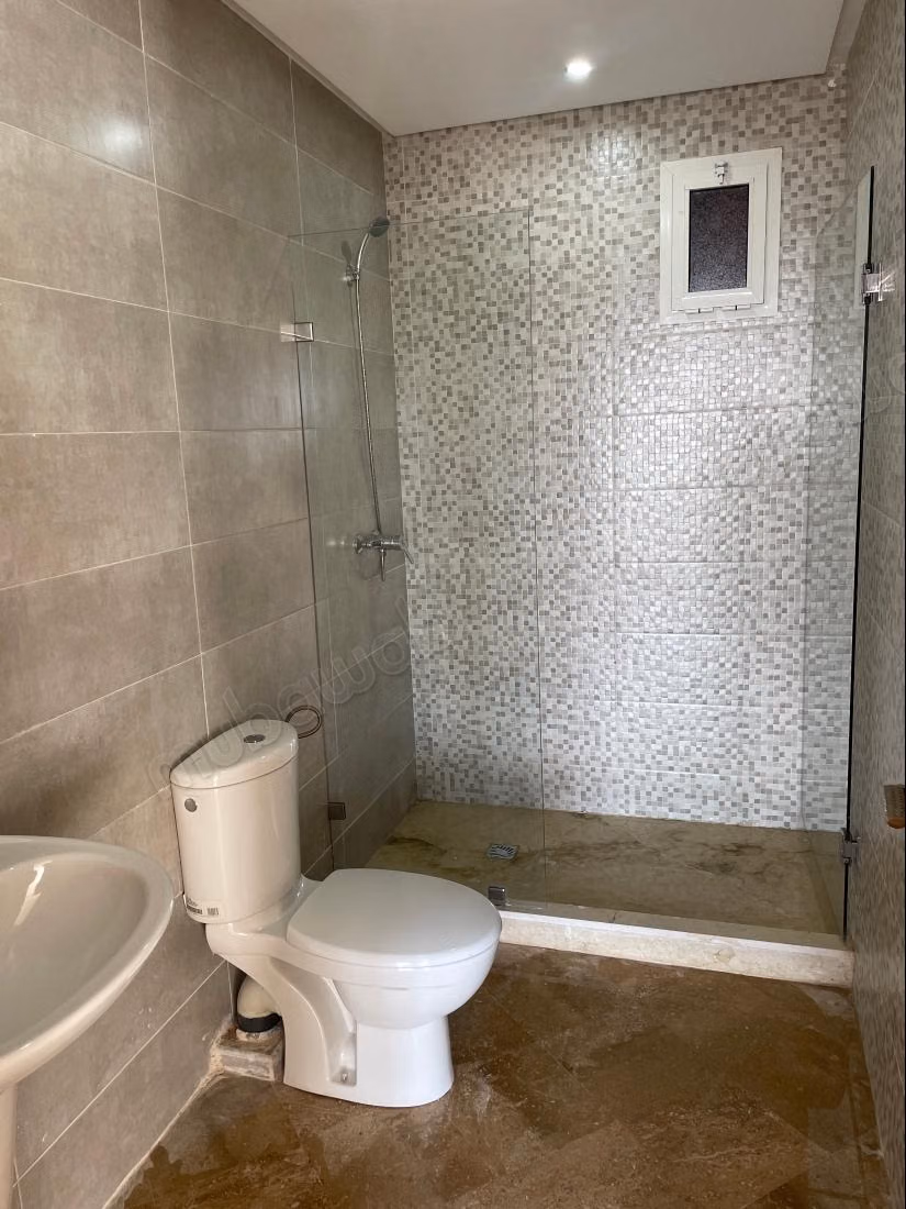 New apartment for rent 2 bedrooms without facing