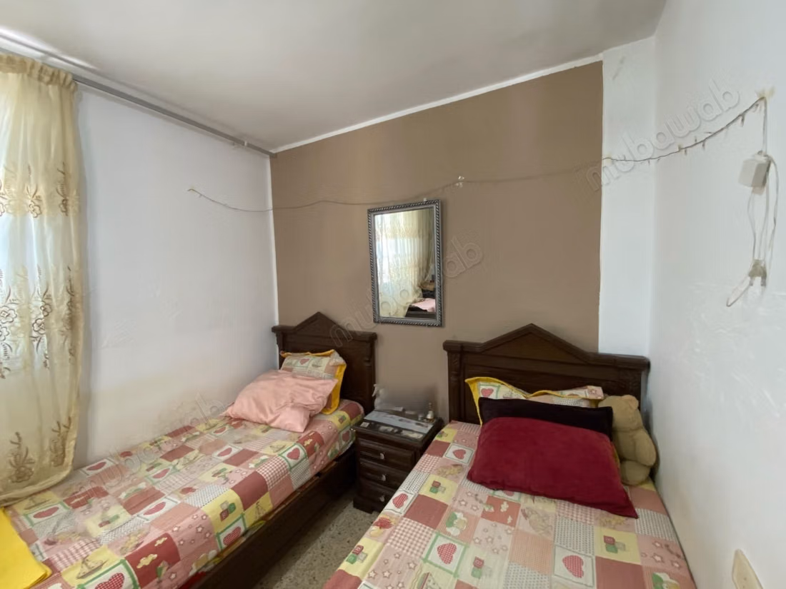 À vendre Maison indépendante s2 a cite merdes
