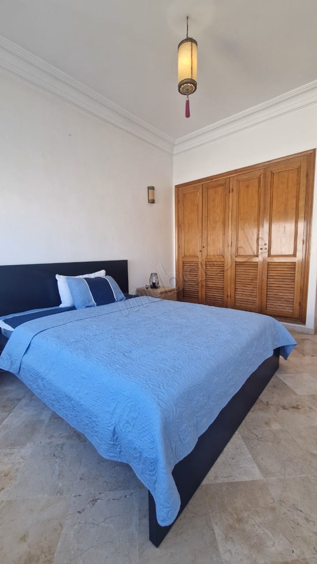 For sale apartment with terrace in the Golden Triangle neighborhood