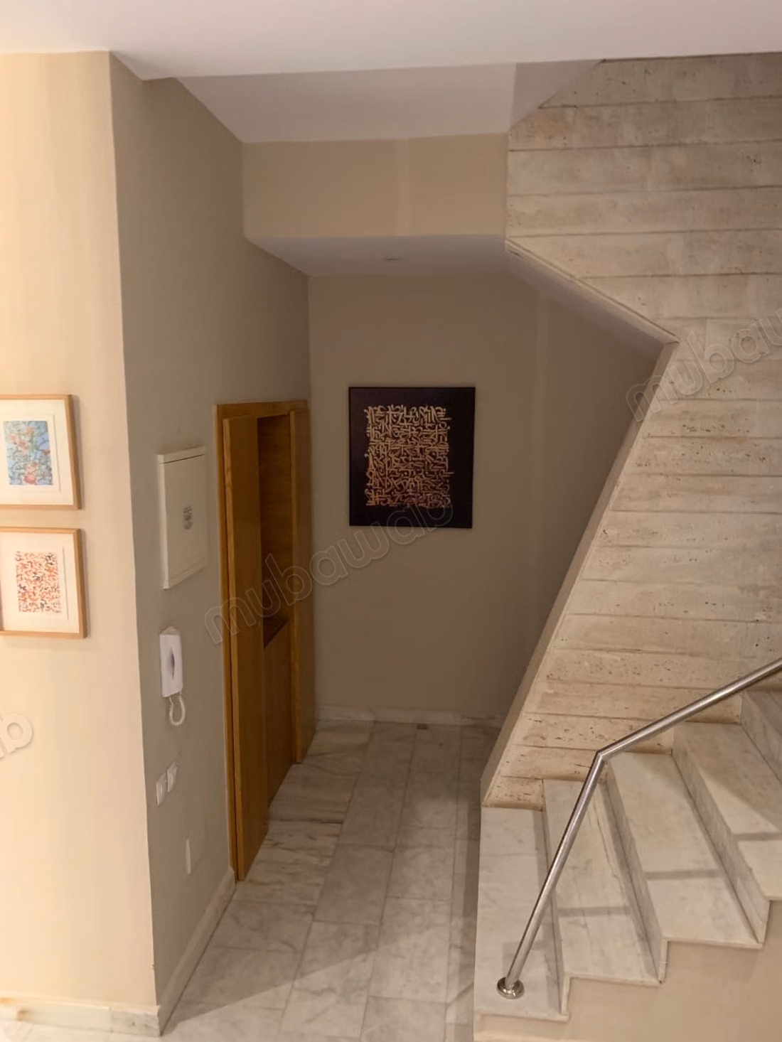 Luxurious villa for sale in Dar Bouazza. 4 comfortable rooms. Large pool