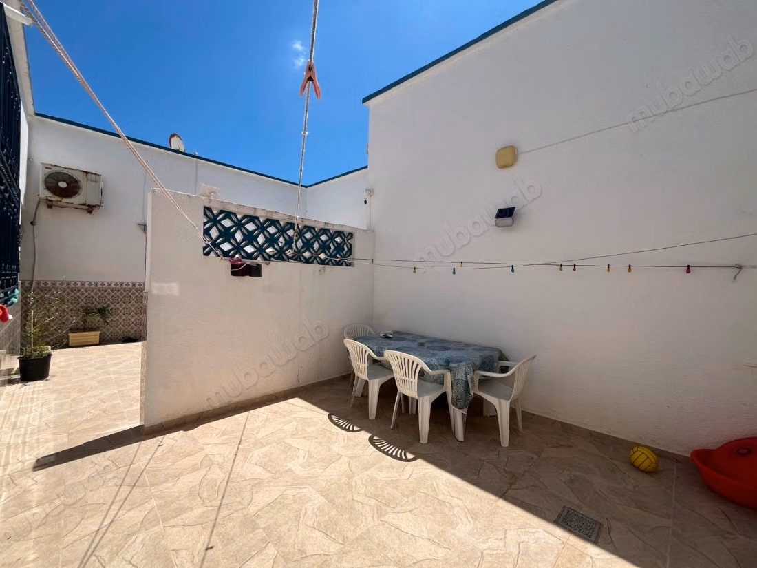 Une belle maison style arabe moderne à Kelibia