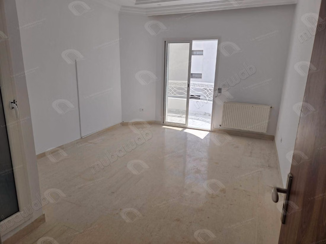 In affitto un piano di villa S3 nei Giardini di Cartagine