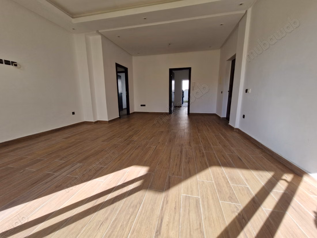 Verkoop van een mooi appartement in Achakar. 6 comfortabele kamers. Zwembad