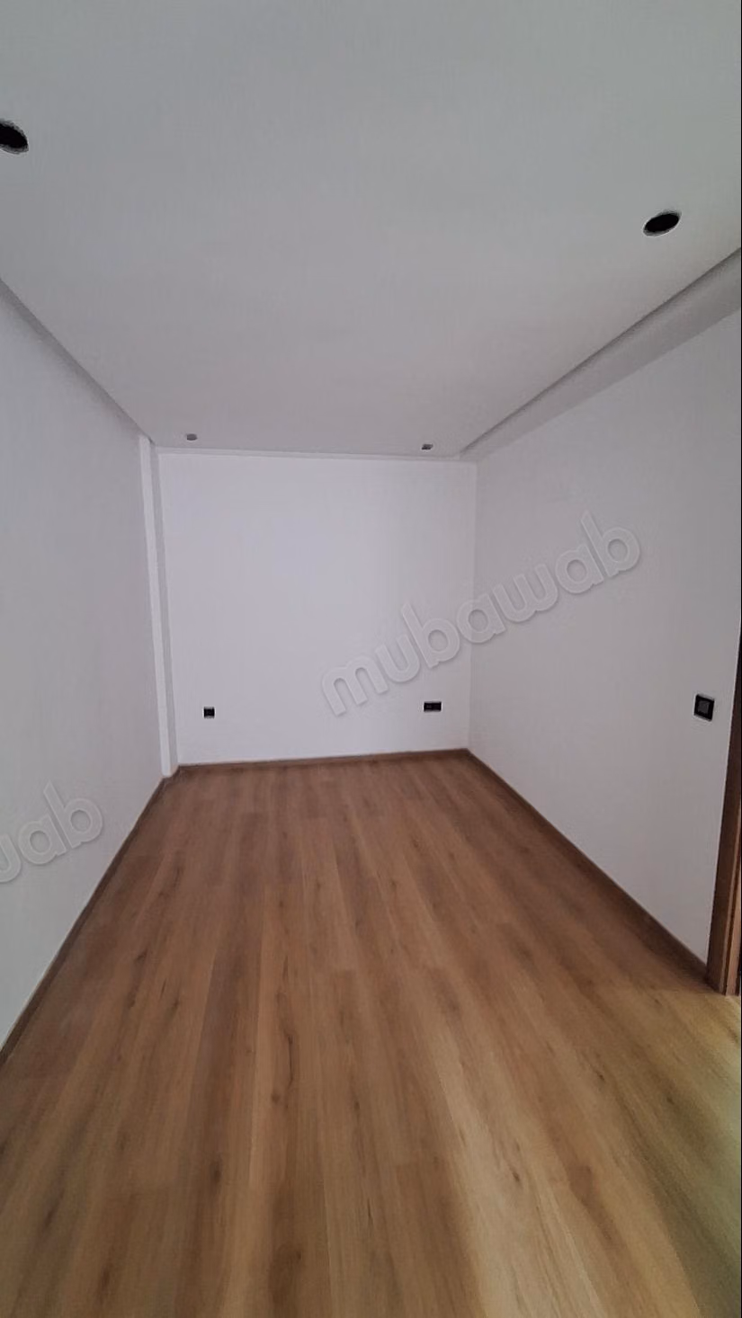Affitto studio non arredato 56m Blvd Anoual