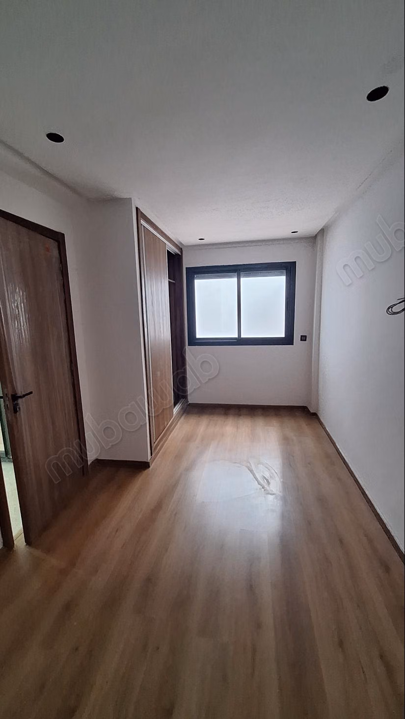 Affitto studio non arredato 56m Blvd Anoual
